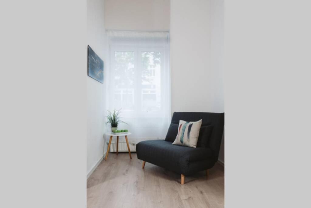 City Apartment Near Shooping Center, 6 Guests Berlín Exteriér fotografie