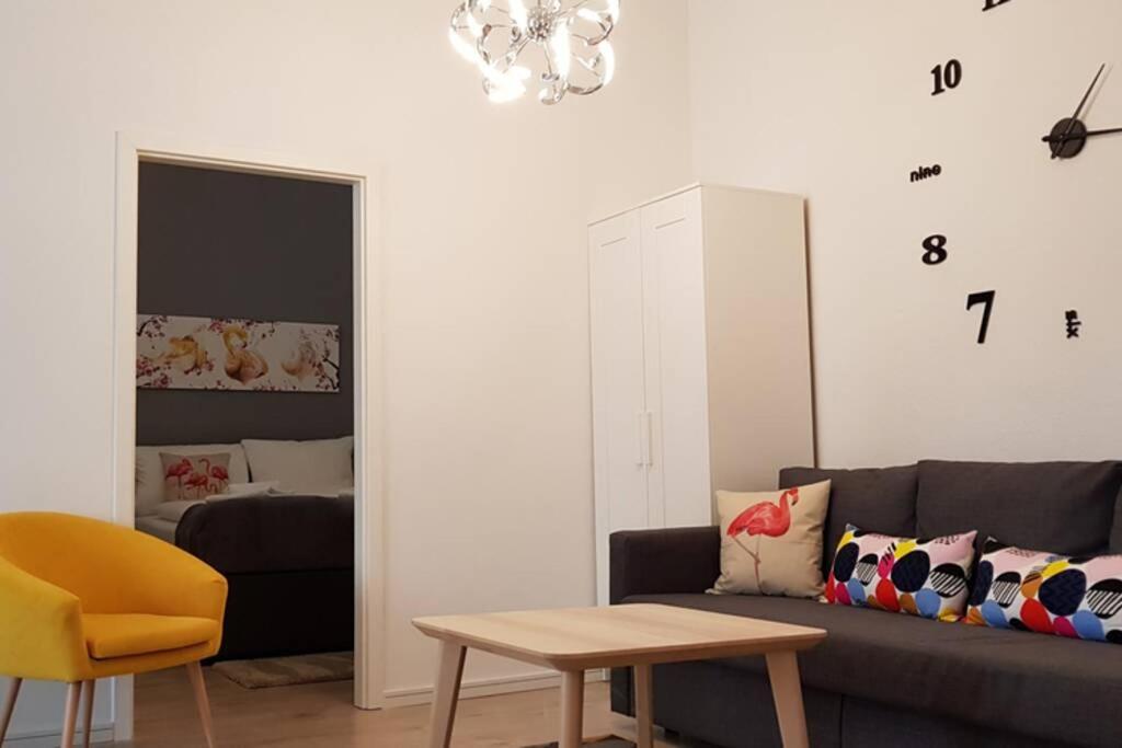 City Apartment Near Shooping Center, 6 Guests Berlín Exteriér fotografie