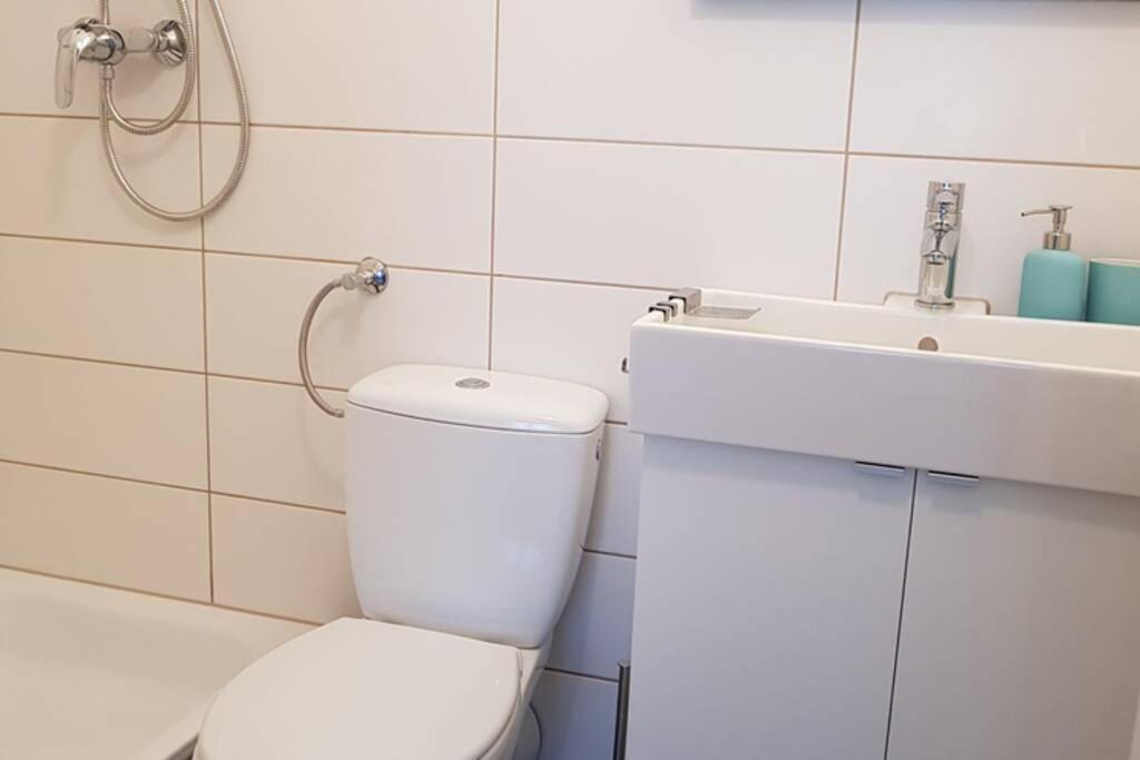 City Apartment Near Shooping Center, 6 Guests Berlín Exteriér fotografie