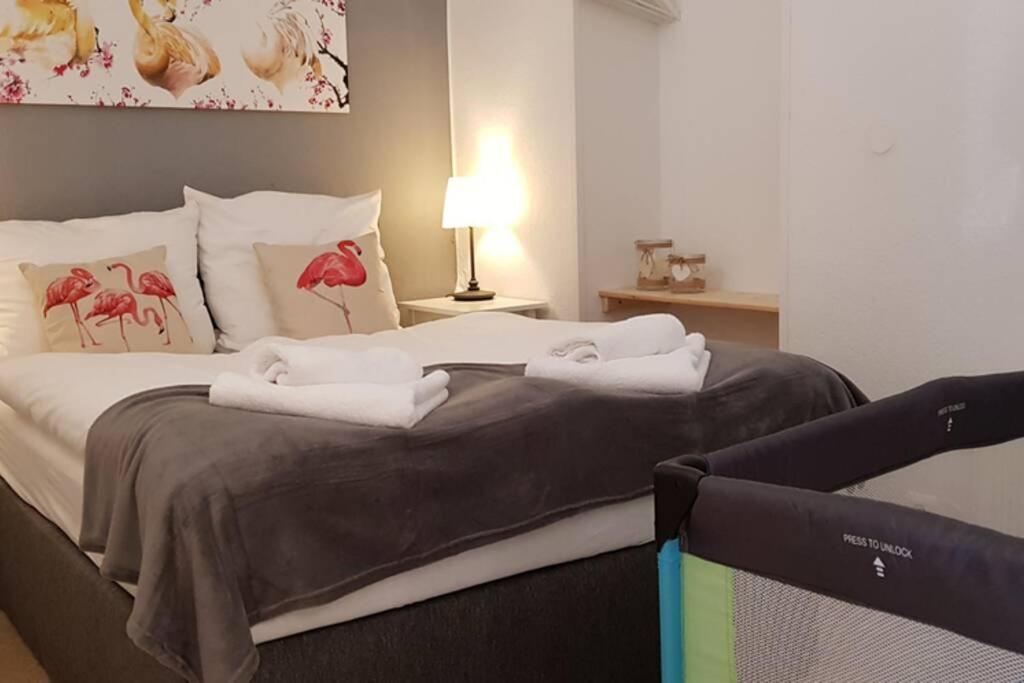 City Apartment Near Shooping Center, 6 Guests Berlín Exteriér fotografie